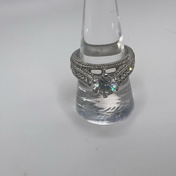 Size 9 Silver Tone and CZ Ring Engagement Wedding Ring - Picture 3 of 10